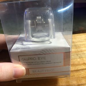 GloPro Eye Attachment